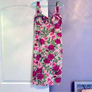 Michelins Pitt Deadly Dames Pinup Girl Clothing Pink Floral Wiggle Sz SMALL